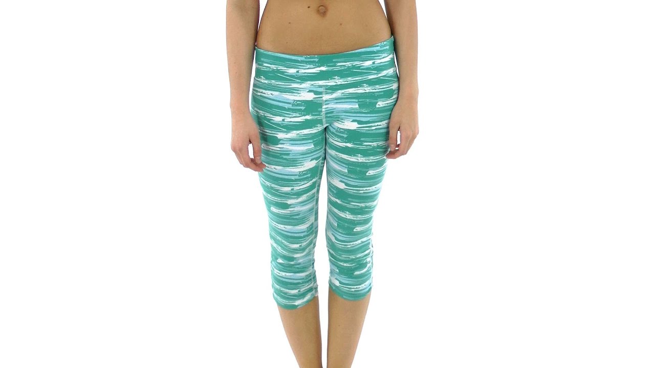 Soybu Women's Allegro Yoga Capri | SwimOutlet.com