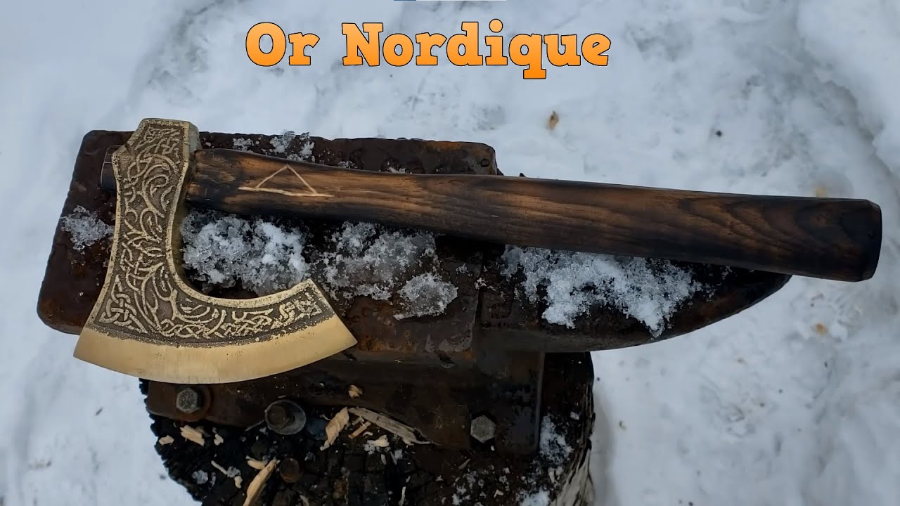 Hache Viking en Or Nordique