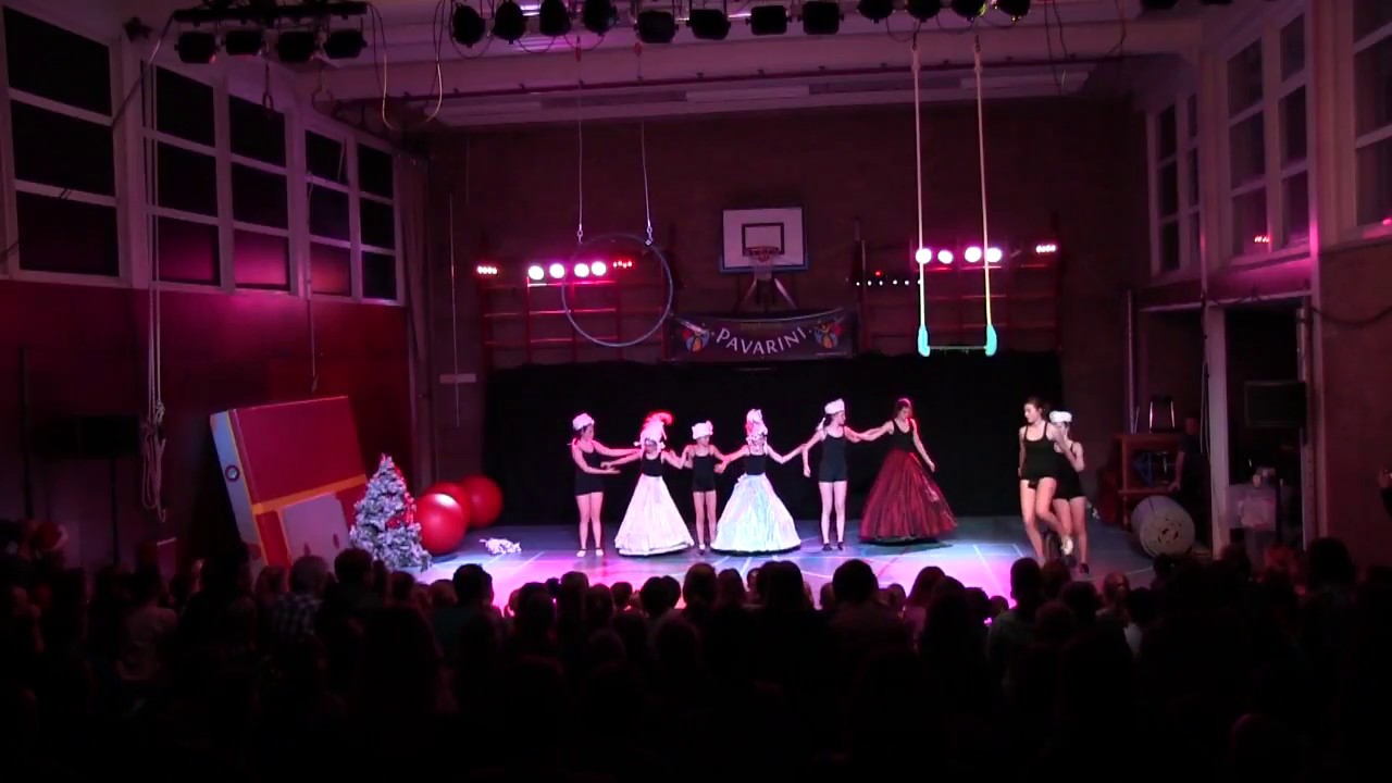 Pavarini Kerstpresentaties 2017 - Voorstellingsgroep eenwielers