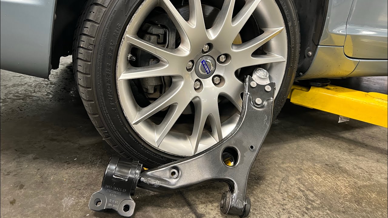 Replacing Lower Control Arms On Volvo C70 S40 C30 and V50