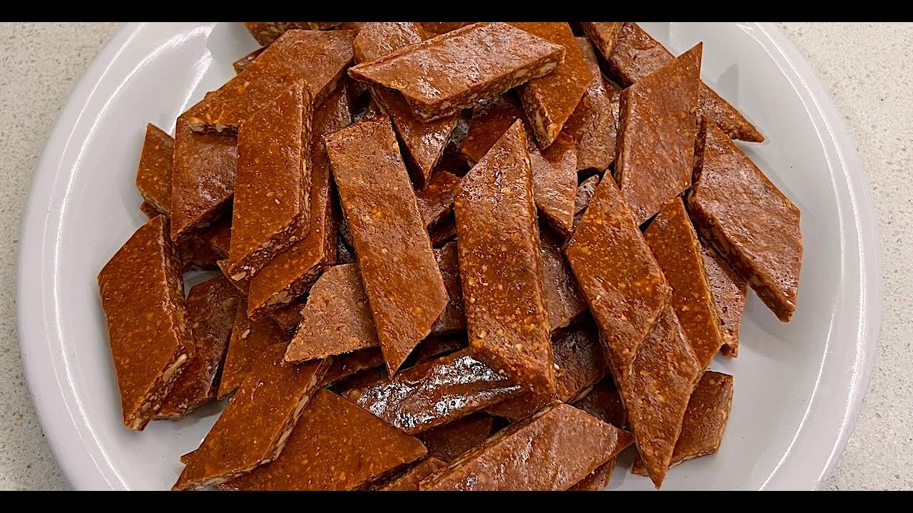 SISI PELEBE - Peanut/Groundnut Candy