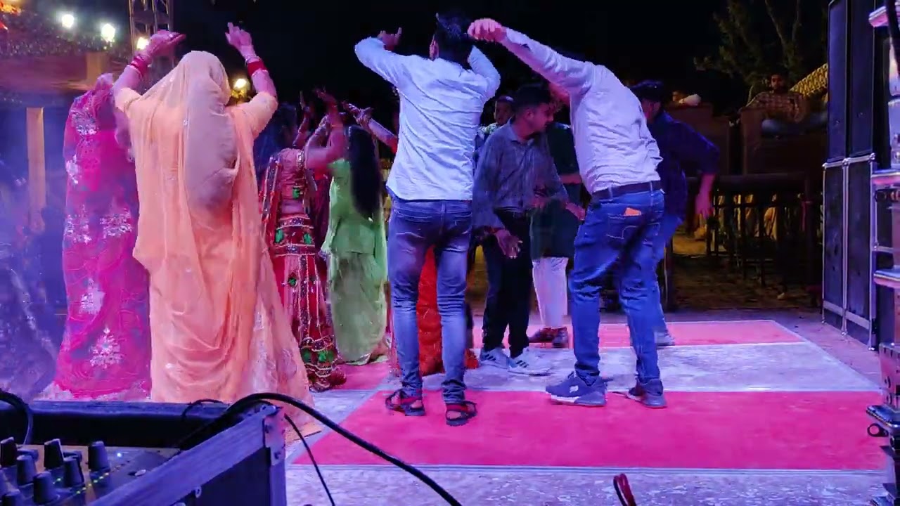 Holi Dhamal! Bansuri Dhamal! Fagun song Dance