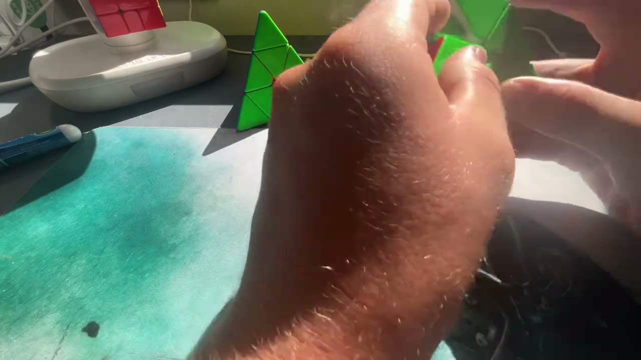 My thoughts on the Qiyi m pro pioneer pyraminx