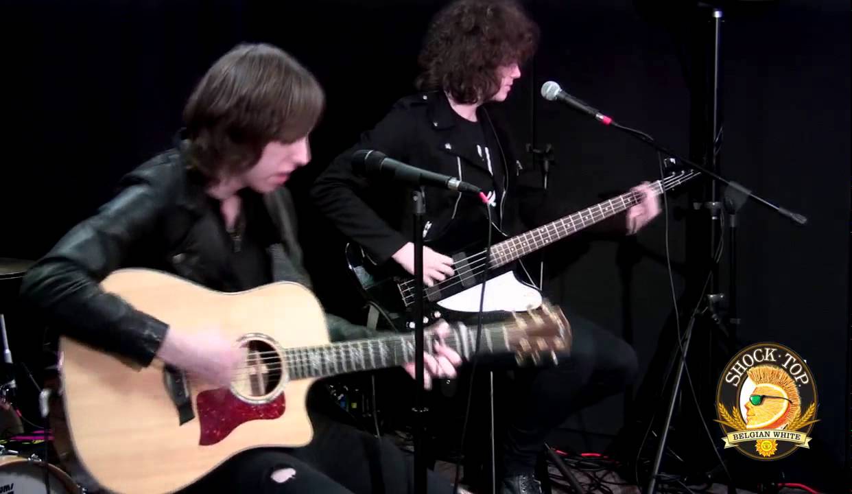 Catfish and the Bottlemen perform 'Cocoon' - RadioBDC Live in the Lab
