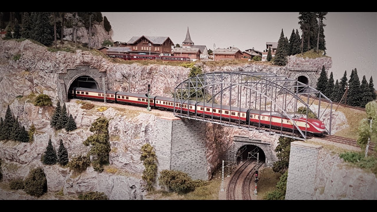 Dampfloks, Dieselloks und Verbrennungstriebwagen - in später Epoche III - Spur N