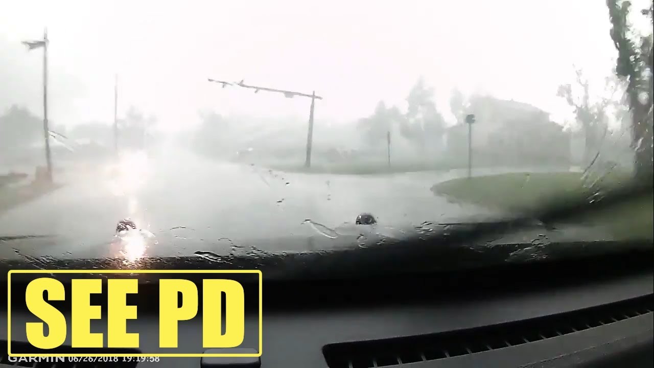Moment EF-3 Tornado Strikes Kansas Town Captured on Deputy&rsquo;s Dashcam