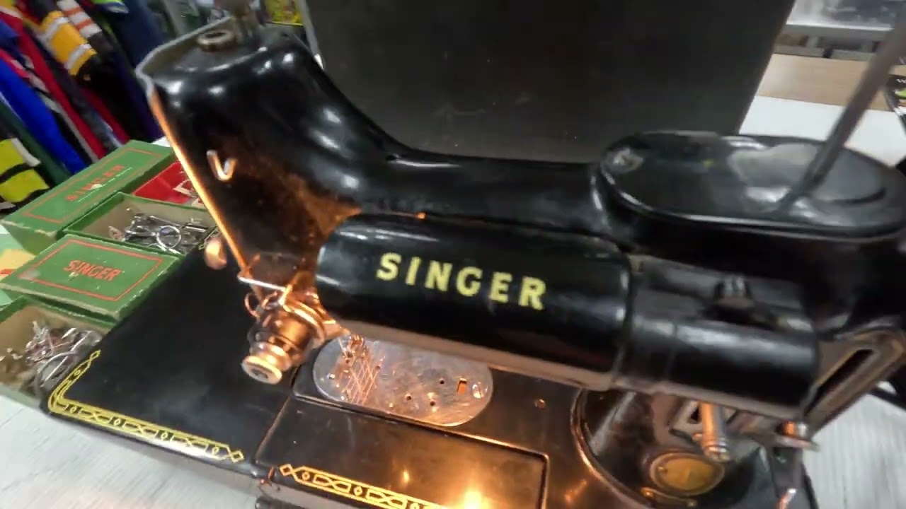 Vintage 1955 Singer 222K Featherweight Sewing Machine