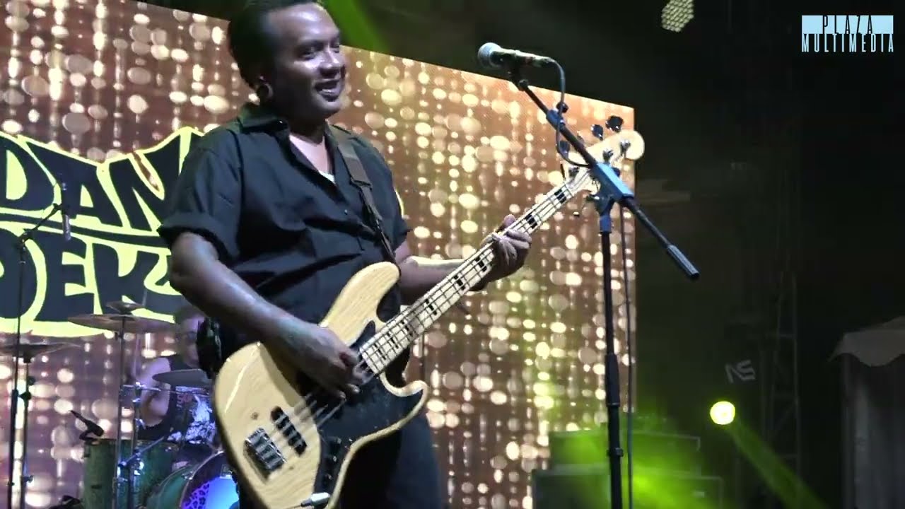 ENDANK SOEKAMTI - Angka 8