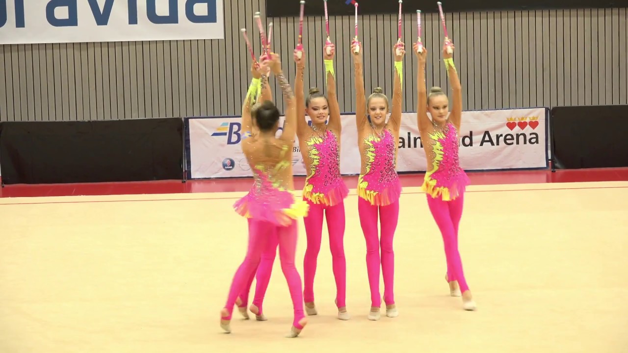 Uppsalaflickorna juniortrupp vid Svenska Cupen 2016-11-20