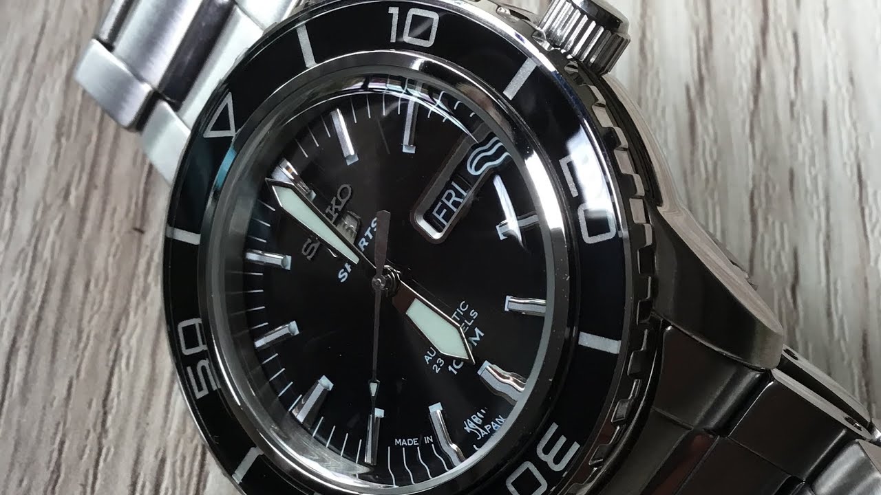 Seiko SNZH55J1 review - A lot of watch for the buck