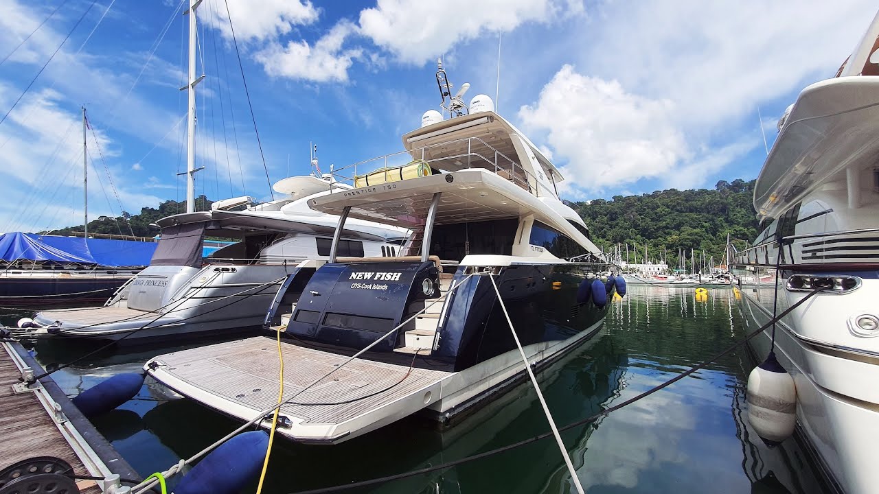 2017 Prestige 750 Flybridge Yacht For Sale with TAG Yachting