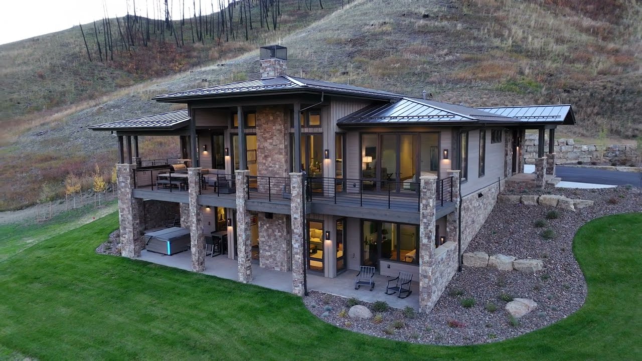 7775 Bridger Shadows