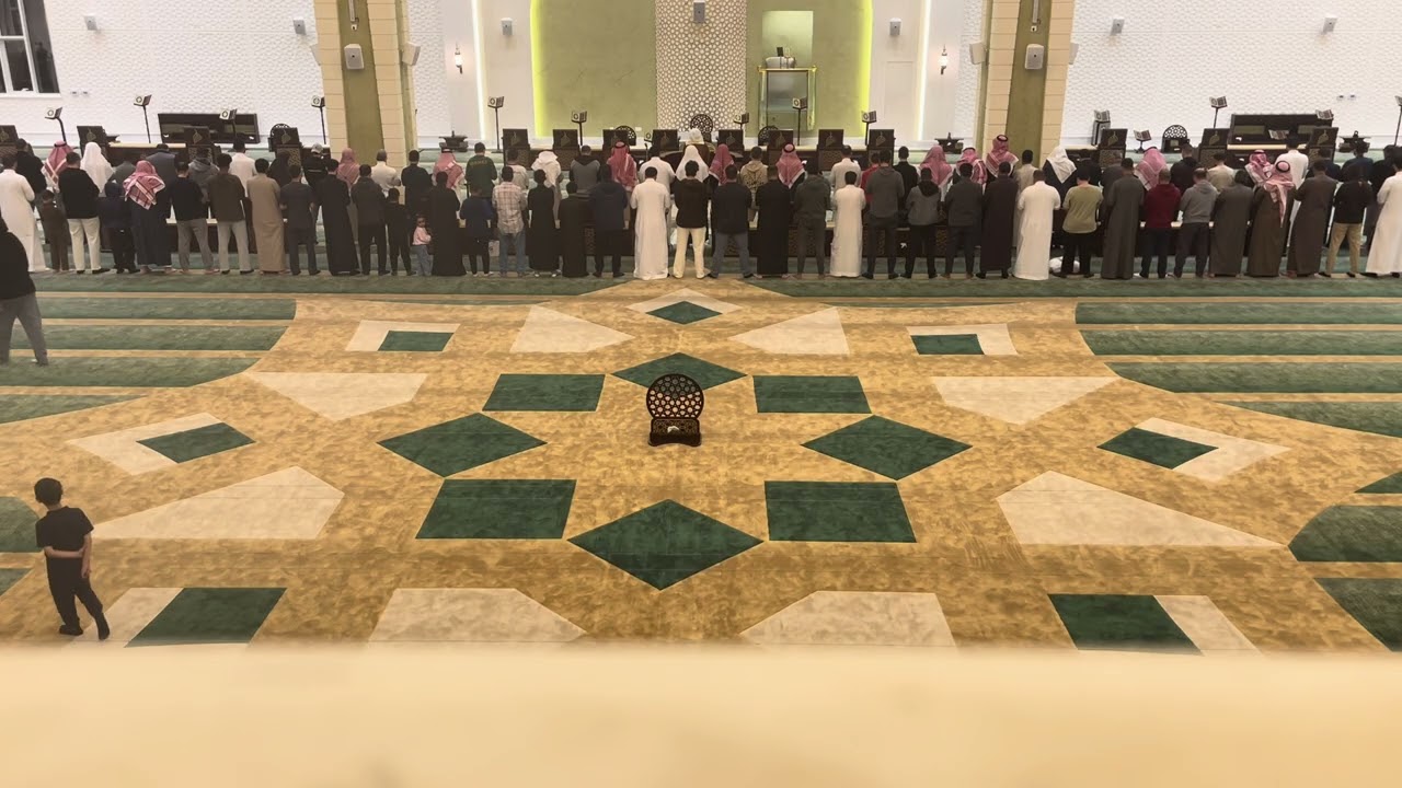 تلاوة تَفـسَيـريَّـة لفواتح سورة يونس من عشَائيَّـة‏١٢ شَعـبَـان ١٤٤٧هـ‏ للشيخ د.⁧‫أنس الميمان‬