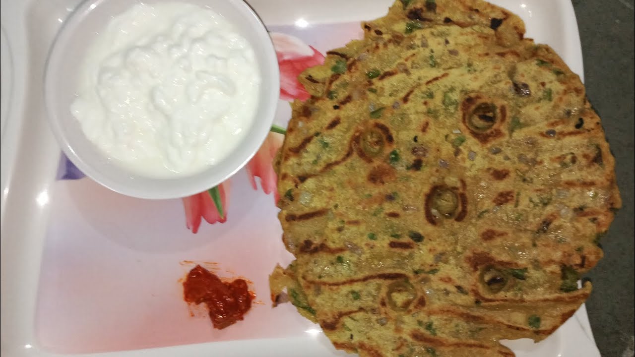 सकाळच्या नाश्त्यासाठी झटपट होणारे ज्वारीच्या पिठाचे खुसखुशीत असे धपाटे