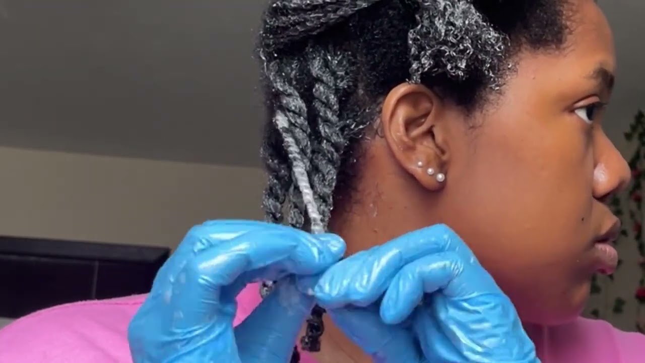 Hairstyle of the week!!! Twist out 🩷💖💖￼