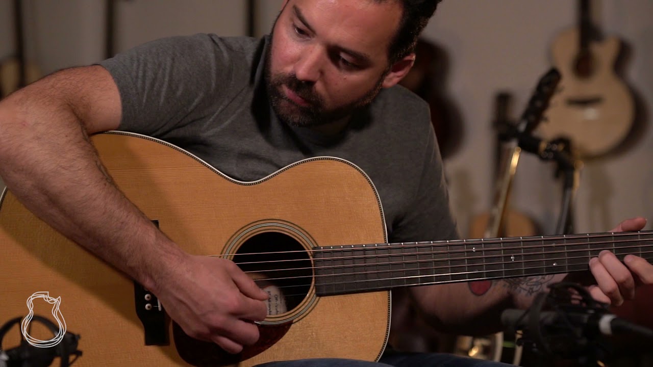 Bourgeois OM Vintage Deluxe, Adirondack Spruce & Indian Rosewood demo