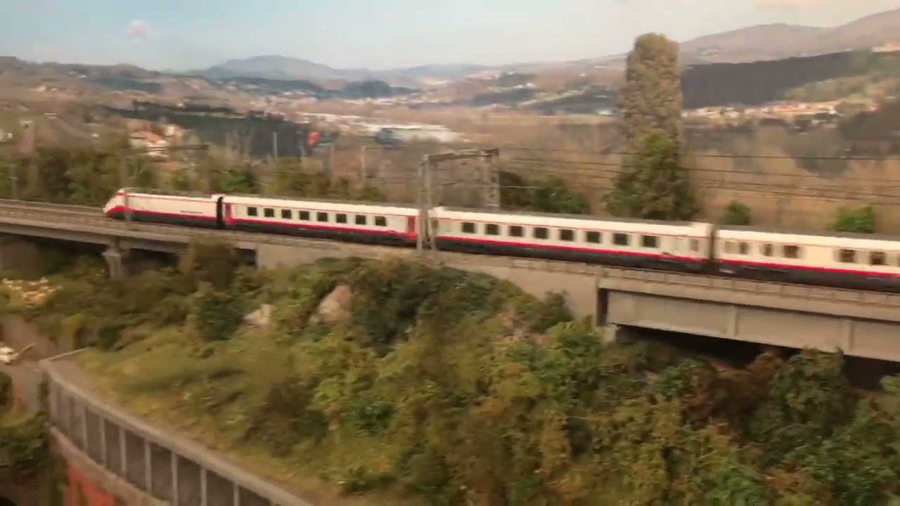 Frecciabianca con E414 in DD