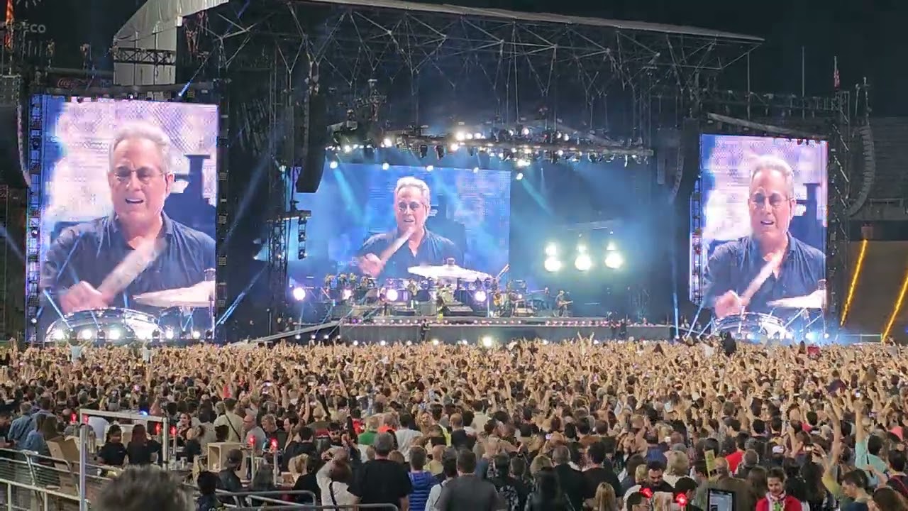 Bruce Springsteen.  Born to run. Live in Barcelona 2023. 8k