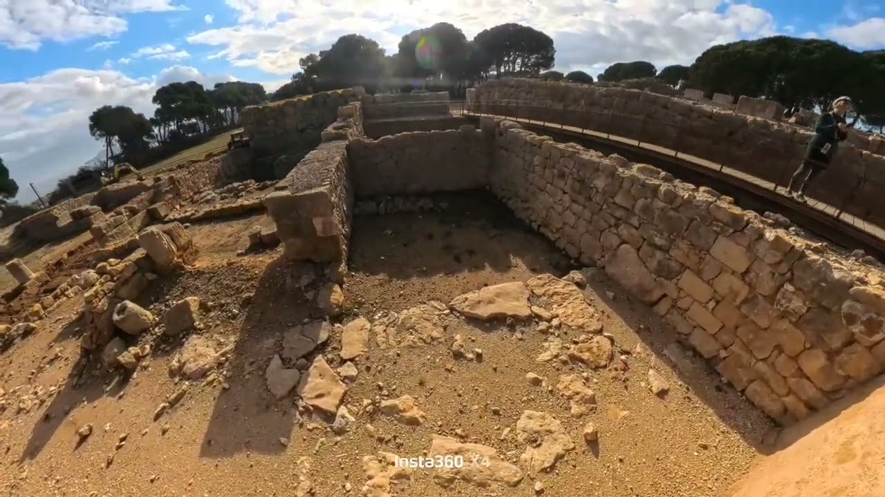 Roadcar on Tour - Spain 2025/26 - Pt. 2 - Empúries