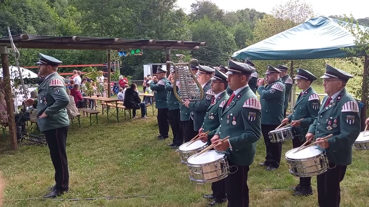 Tambourcorps Erndtebrück /Schützenfest Sohlbach 2022 /Marsch der Medici