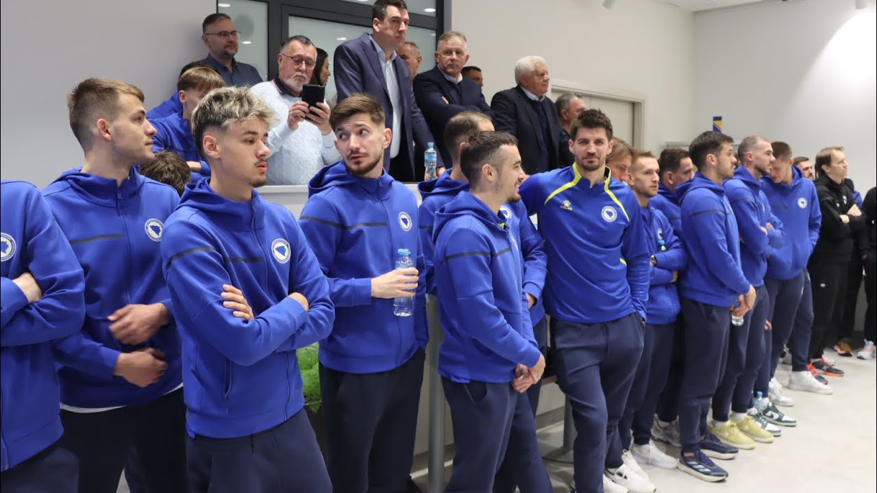 BARBAREZ U SUZAMA: Zmajevi &ldquo;uletili&rdquo; na press reprezentacije BiH