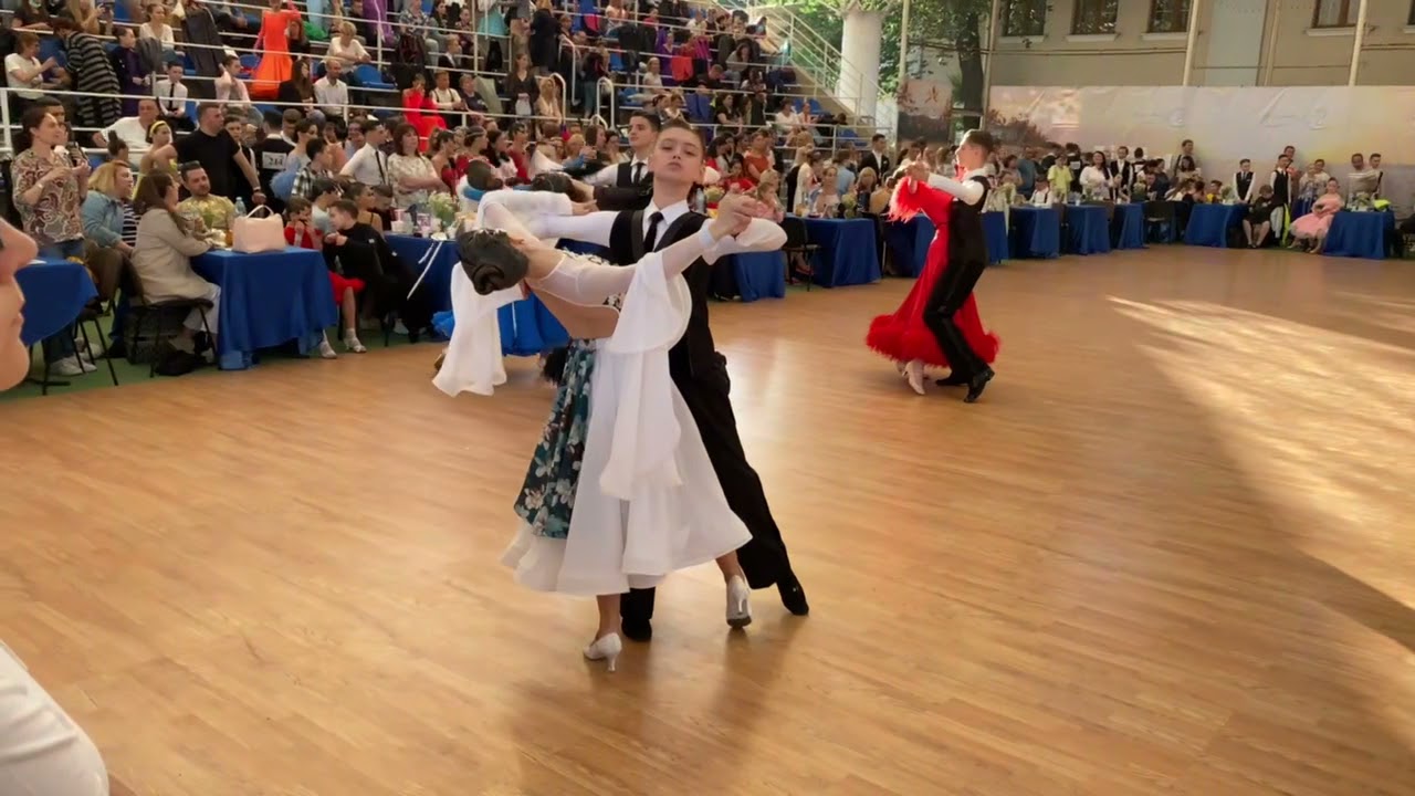 Slow waltz/ Taran Alexandru & Bezniuc Alexandra