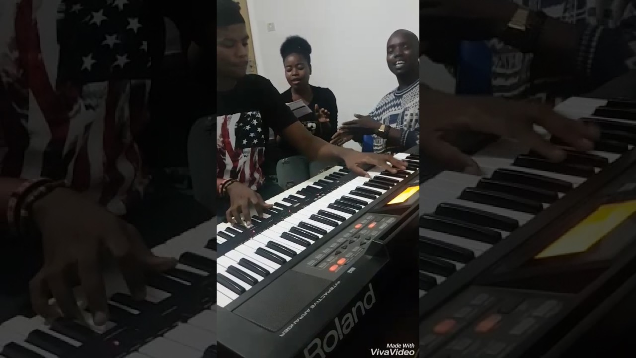 Halala ft Mpume  - Angimtholanga owami  (Vusumuzi Vk Ngcobo on Keys)