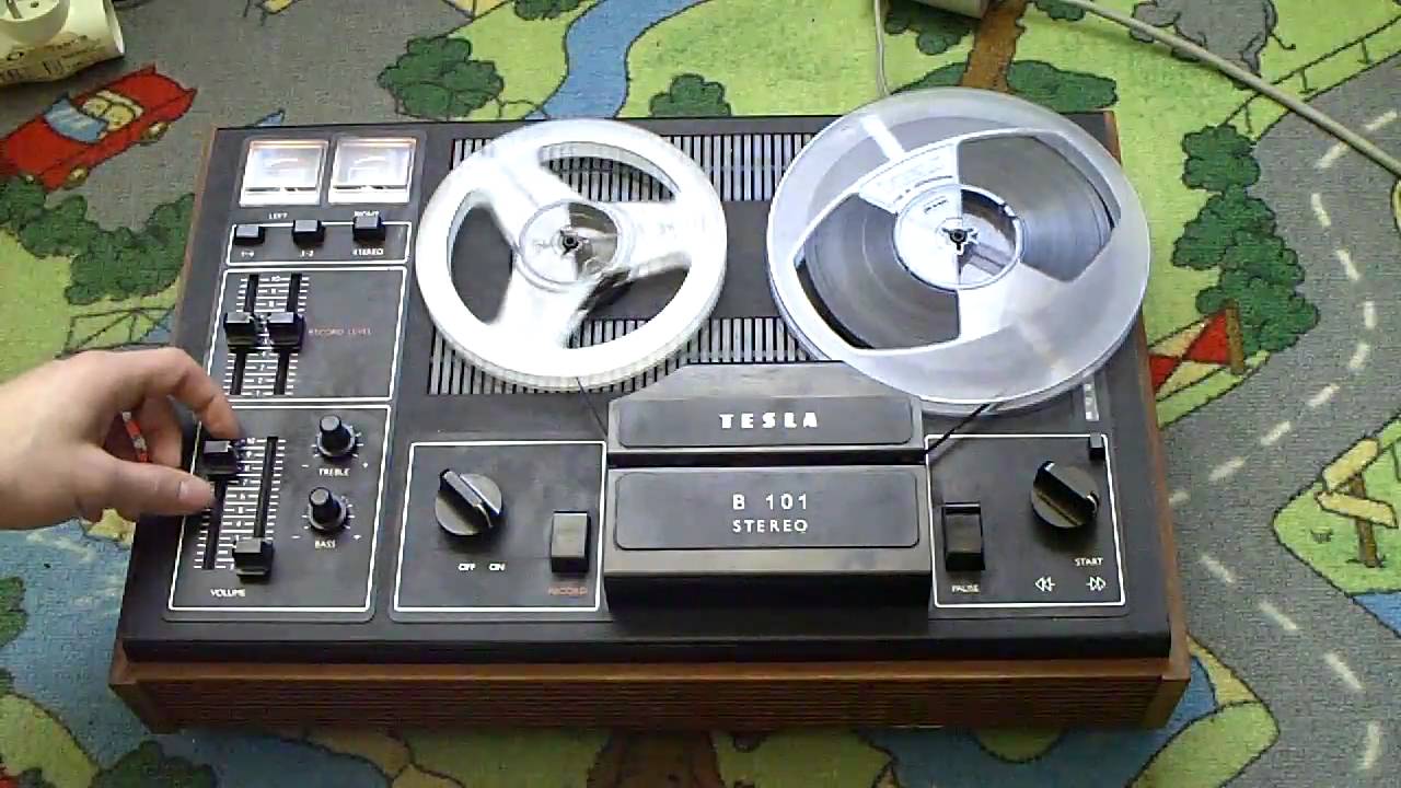 Magnetofon Tesla B101