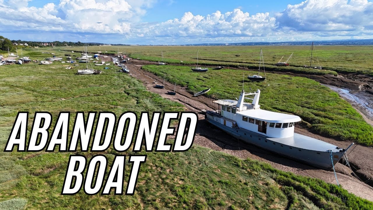 Ep 239 Are We Being Evicted? Is Our Boat Abandoned? #boatrestoration 