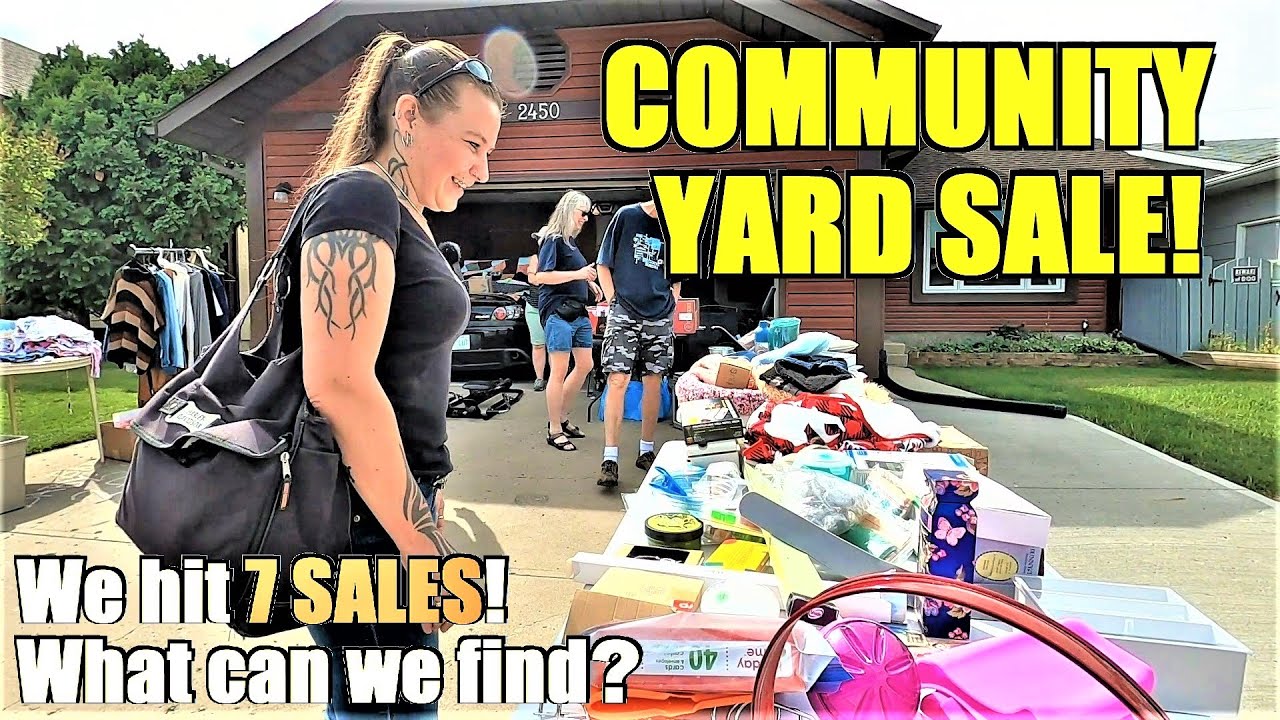 Ep540:  WHAT CAN WE FIND AT THIS HUGE COMMUNITY SALE?  😲😲  Shop with me