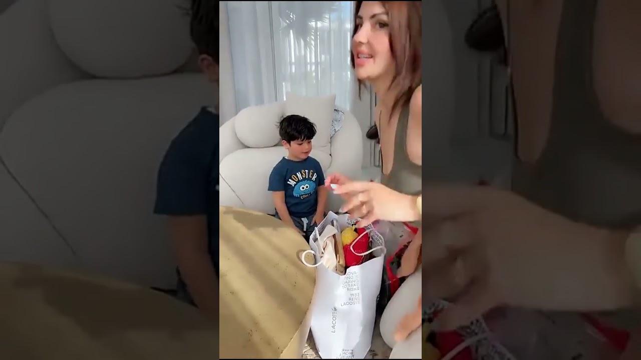 نور وعصام وصلوا مطار دبي بعد رحلة جميلة بمناسبة عيد ميلاد نور  #نور_دياب #عصام_ونور