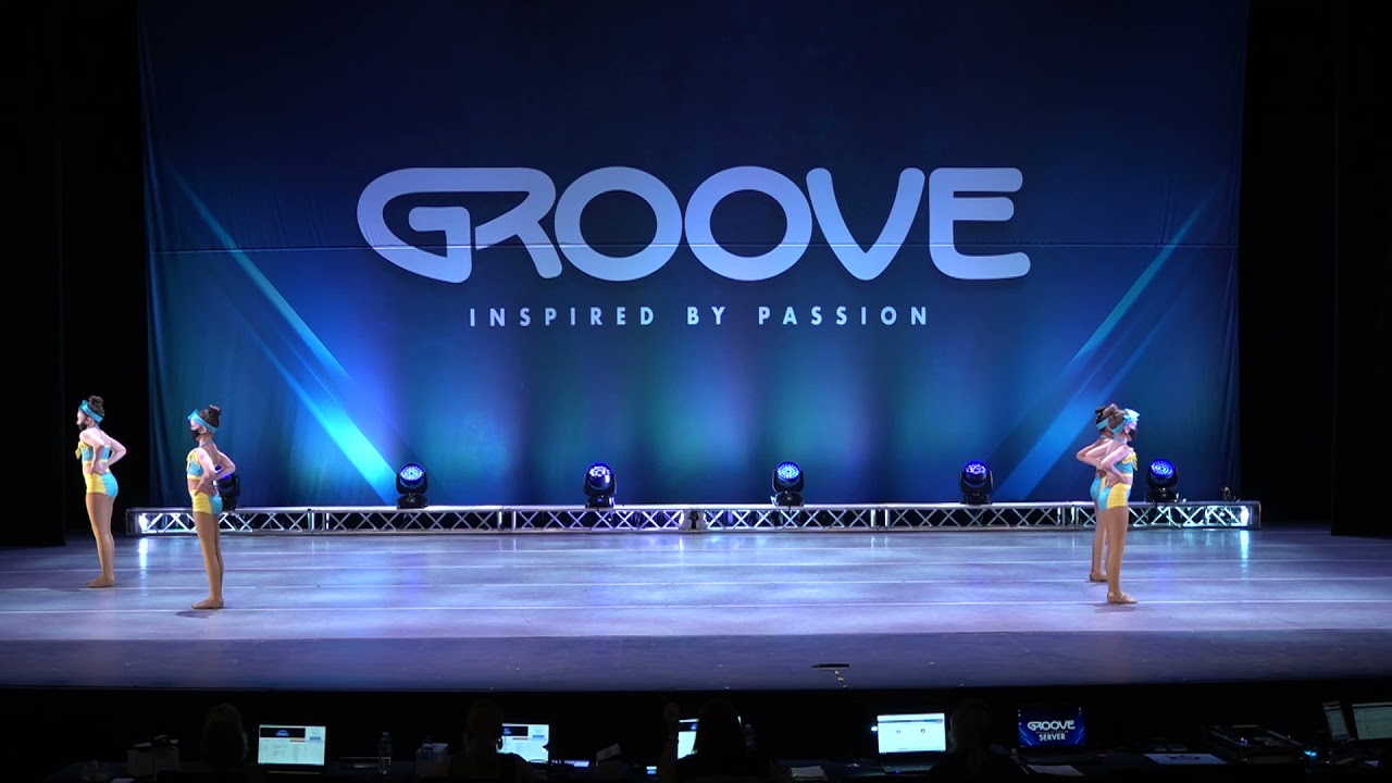 Surf's Up, Groove Dance Competition 2021 | Petite Jazz