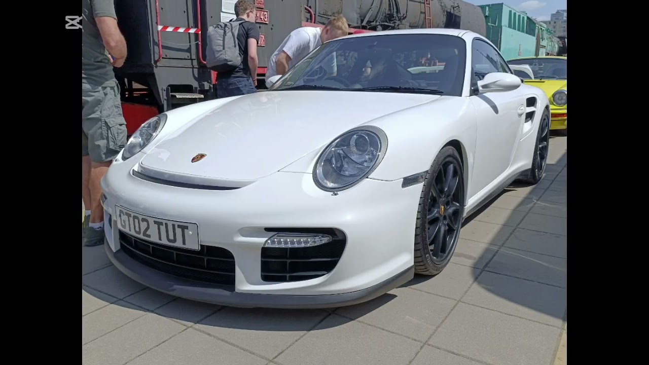 Porsche 911 GT2 997: auto tylko dla naprawdę dobrych kierowców 🏎️🔥💪
