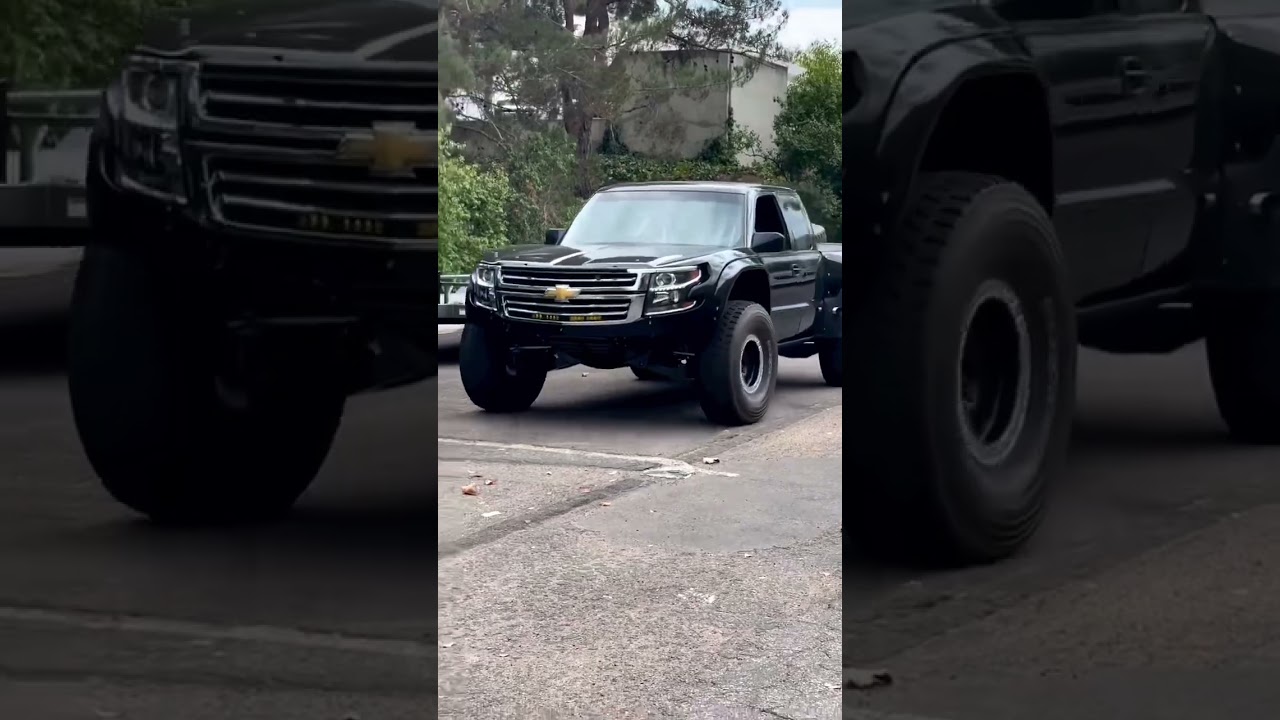 Trophy Truck with real chevy front end is 🔥 #carcollection