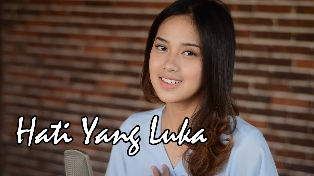 Hati Yang Luka (Betharia Sonatha) - Syiffa Syahla Cover Bening Musik