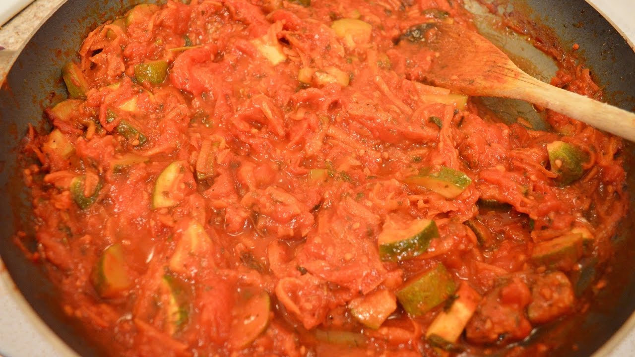 Tomato & Zucchini Pasta Sauce: Cooking with Kimberly