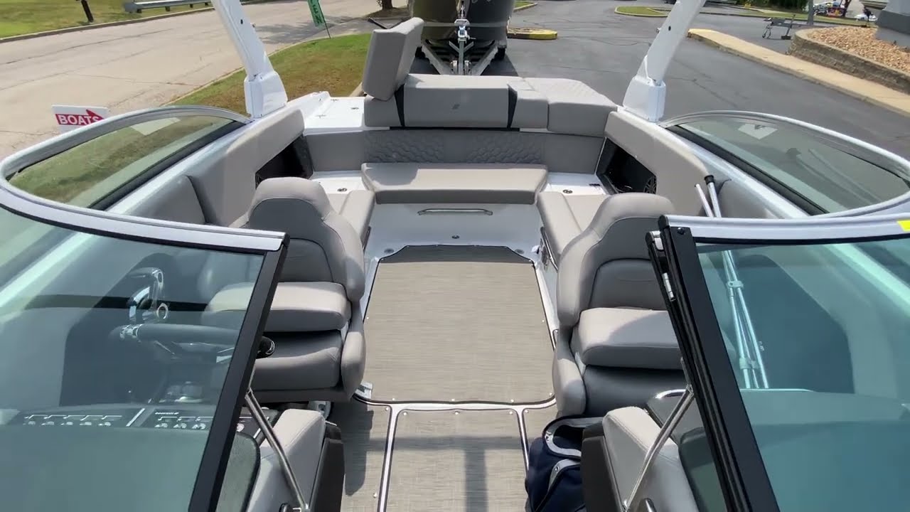 2025 Four Winns H4 - Premier Advantage Marine