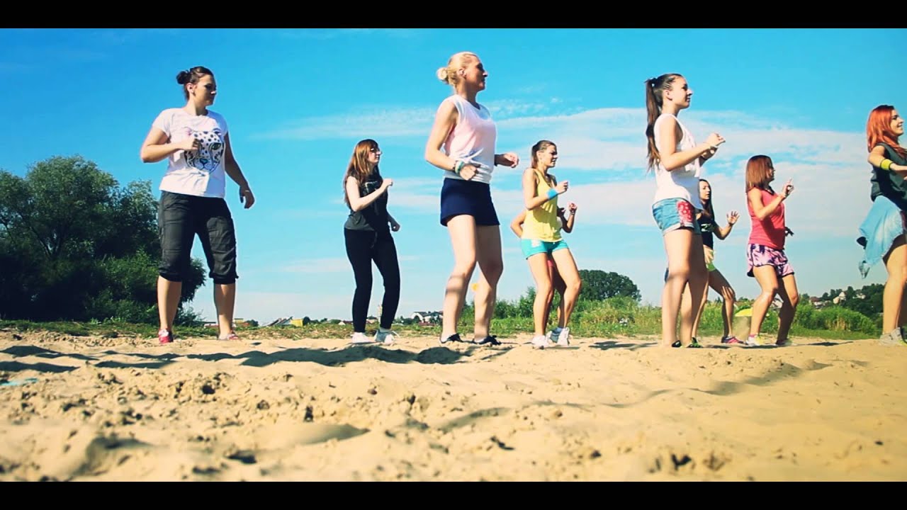 Chiquitam Claudia Ft Papa London- Zumba fitness with Diana B.K.STEP