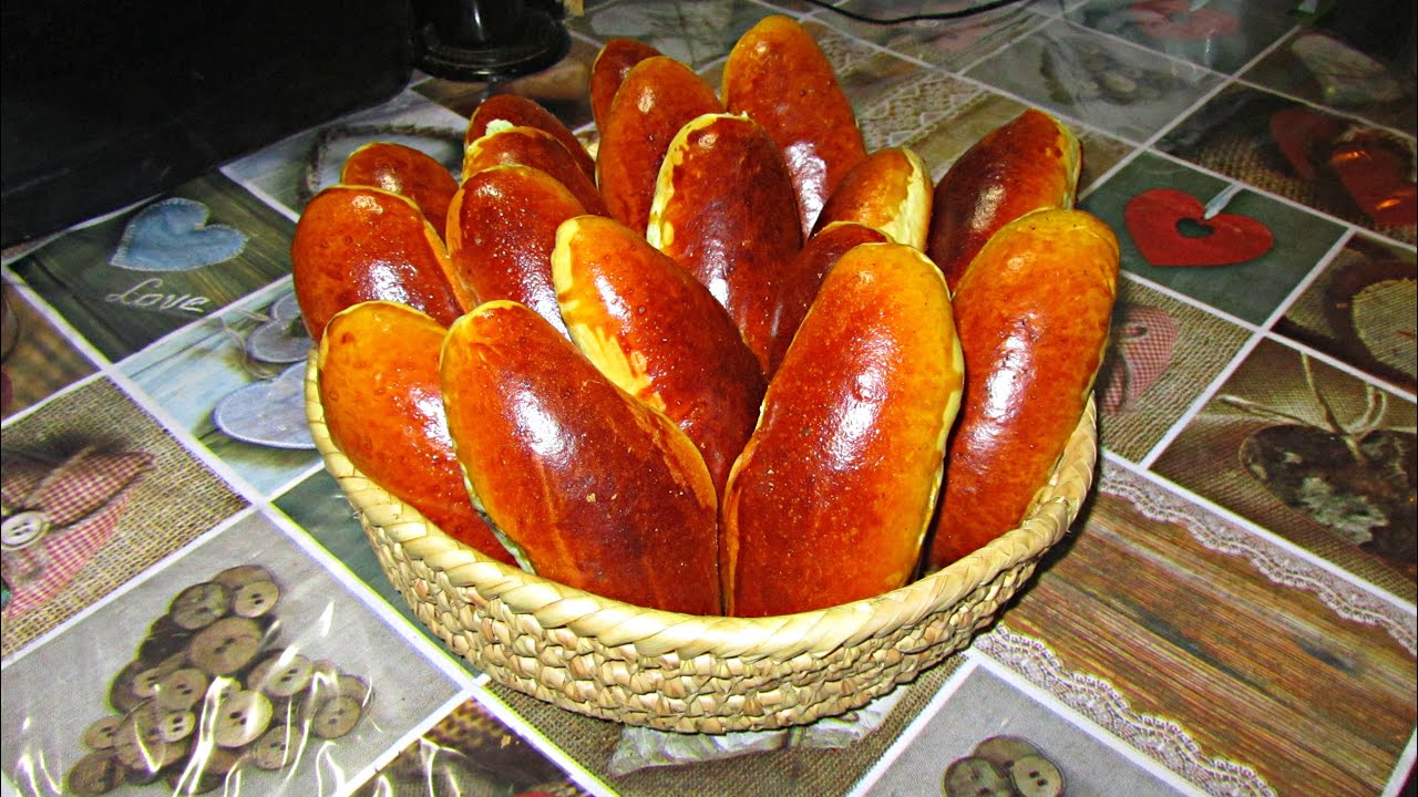 خبيزات البريوش بالشكولاطة اقتصادي و بنين و خفيف راااائع Petits pains briochés