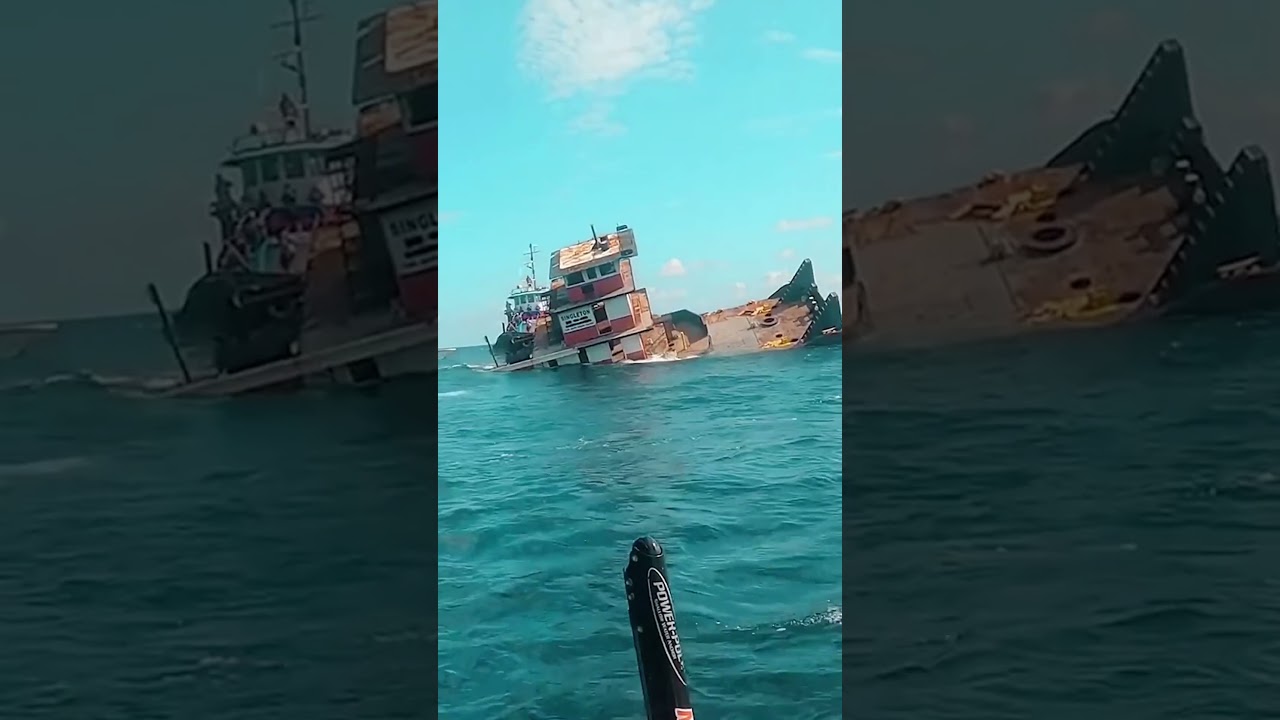 Ships Sinking! #NorthSeaTragedy#ShipwreckChronicles#SinkingShips #MaritimeDisaster#NorthSeaNightmare
