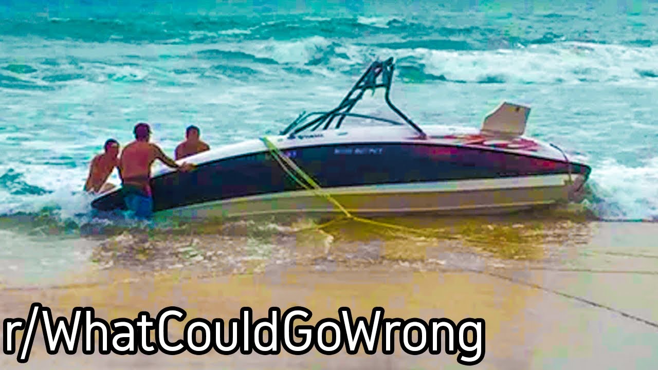 r/WhatCouldGoWrong | Driving a Boat on the beach...