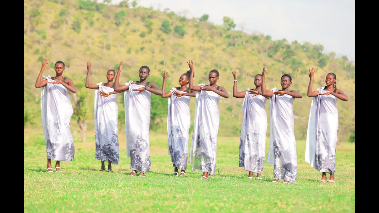 DUOT KHAMIC AYAYA COLLECTION