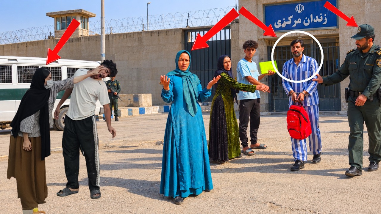 😧Hassan's father returns from prison; what secret are Hassan and his mother hiding from him?