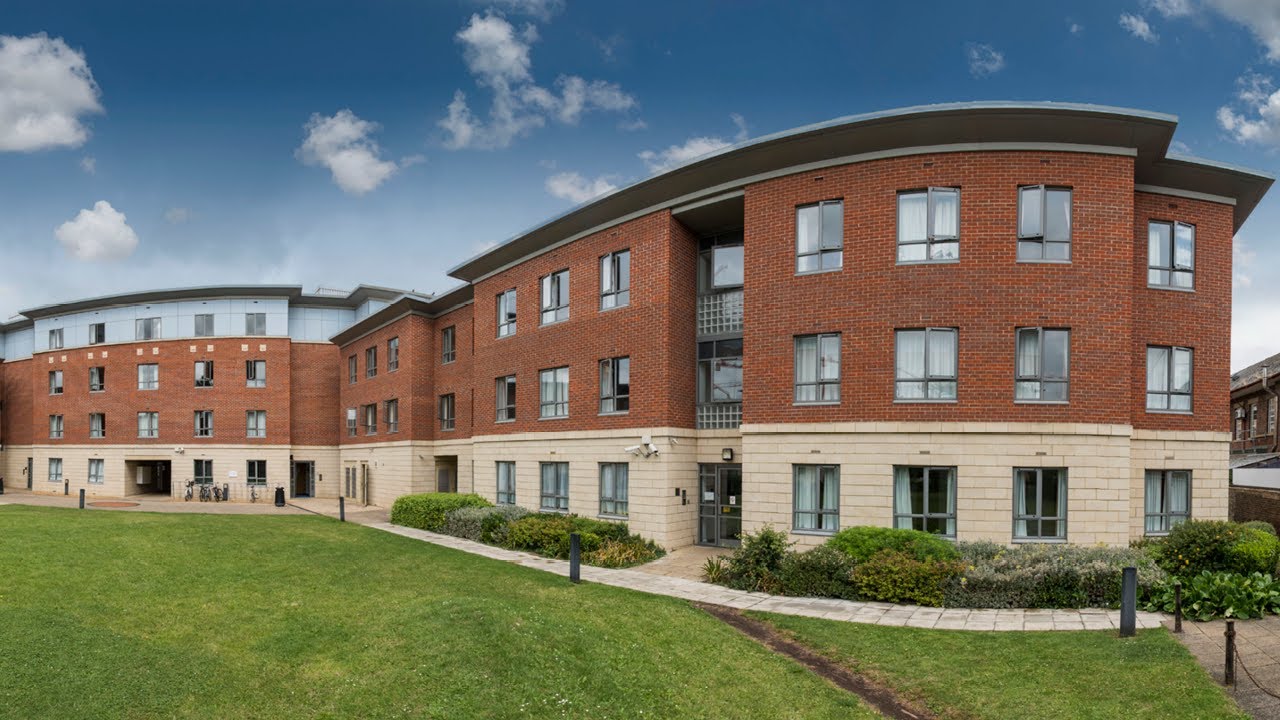 Welcome to Tripos Court