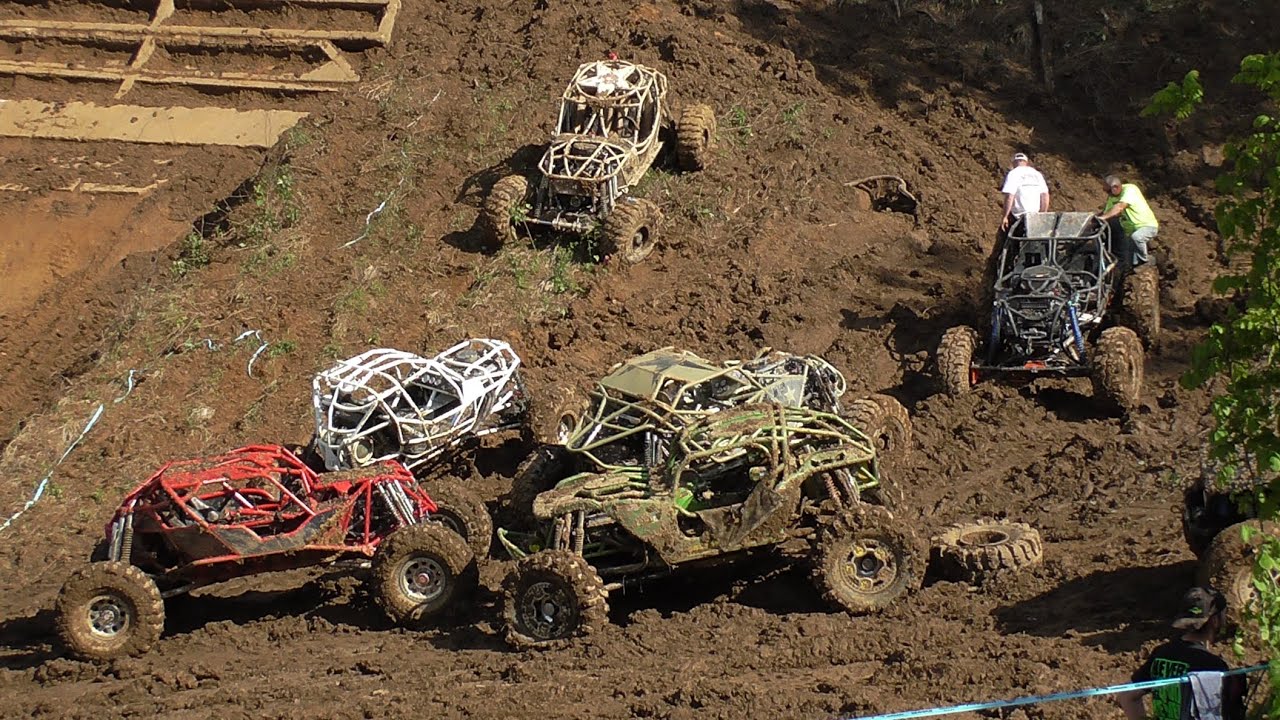 Bikini Bottoms Rock Racing Action