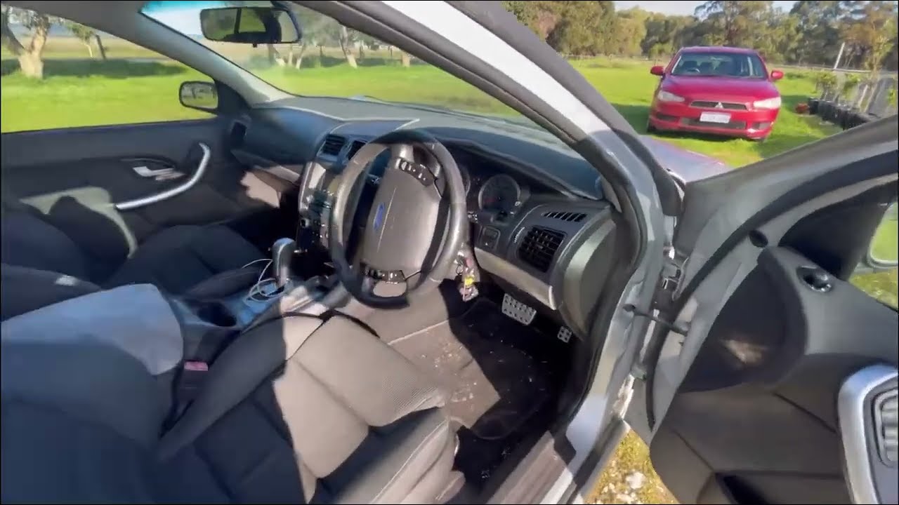 How To RemoveBA BF XR6 Console - Replace Gear Shifter Light Bulb