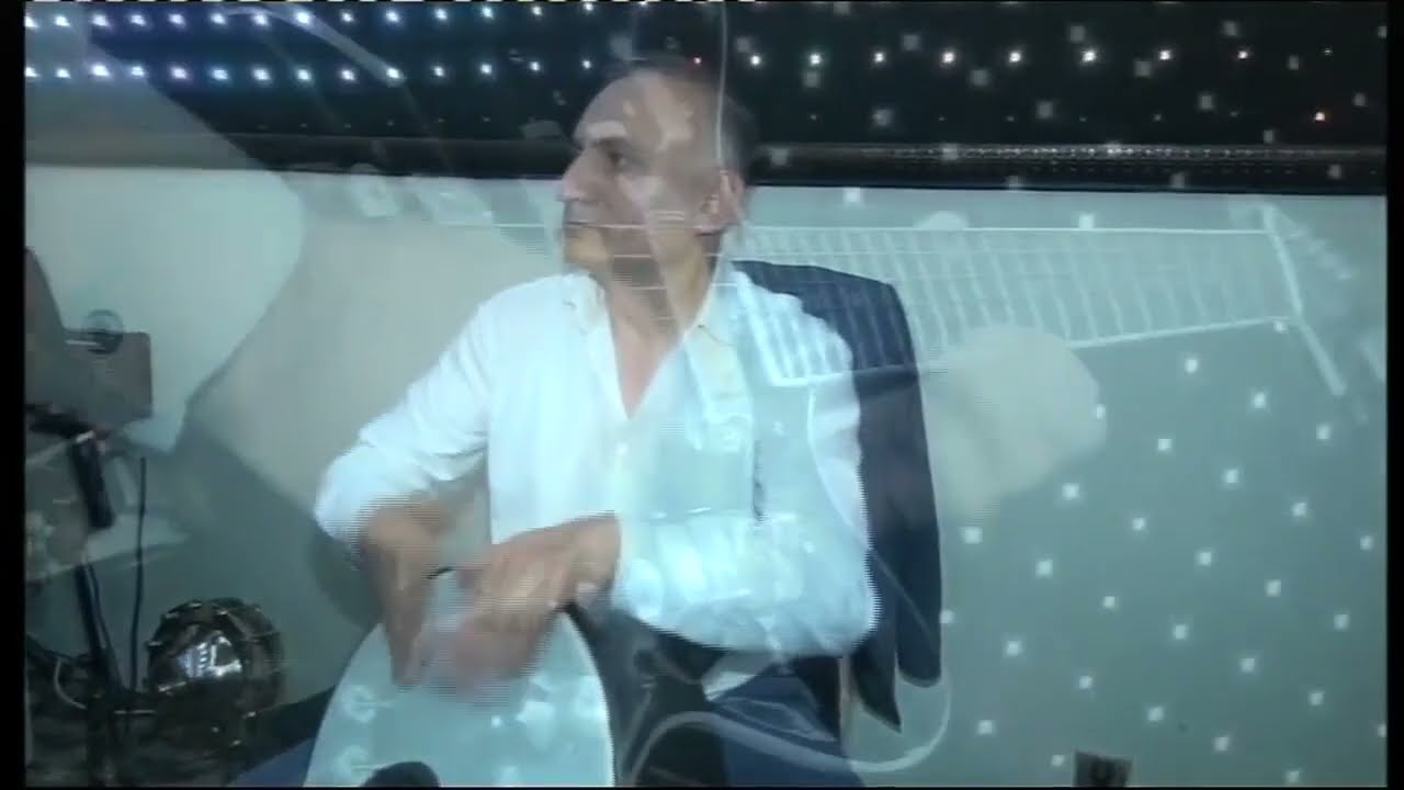 Elman Namazoğlu Gitara - Elşad Şəkili Nağara - Expromt Möhtəşəm ifalar \Bərdə Ağ Saray