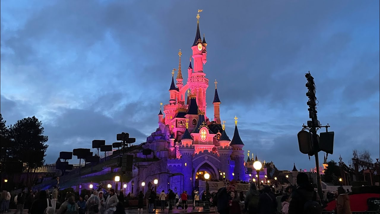 Disneyland Paris ✨ With love 🫶
