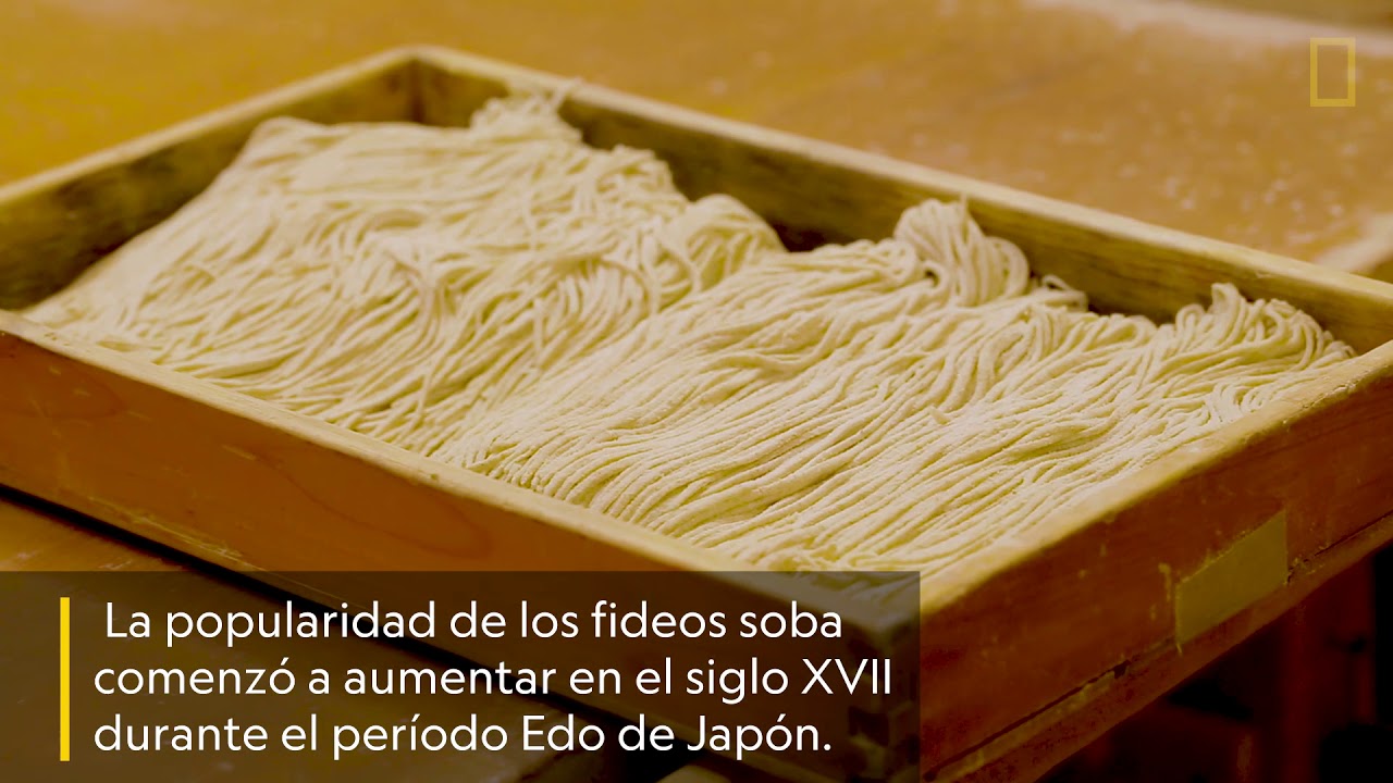 Mira el arte de la fabricaci&oacute;n de fideos soba en Jap&oacute;n | #Noticias