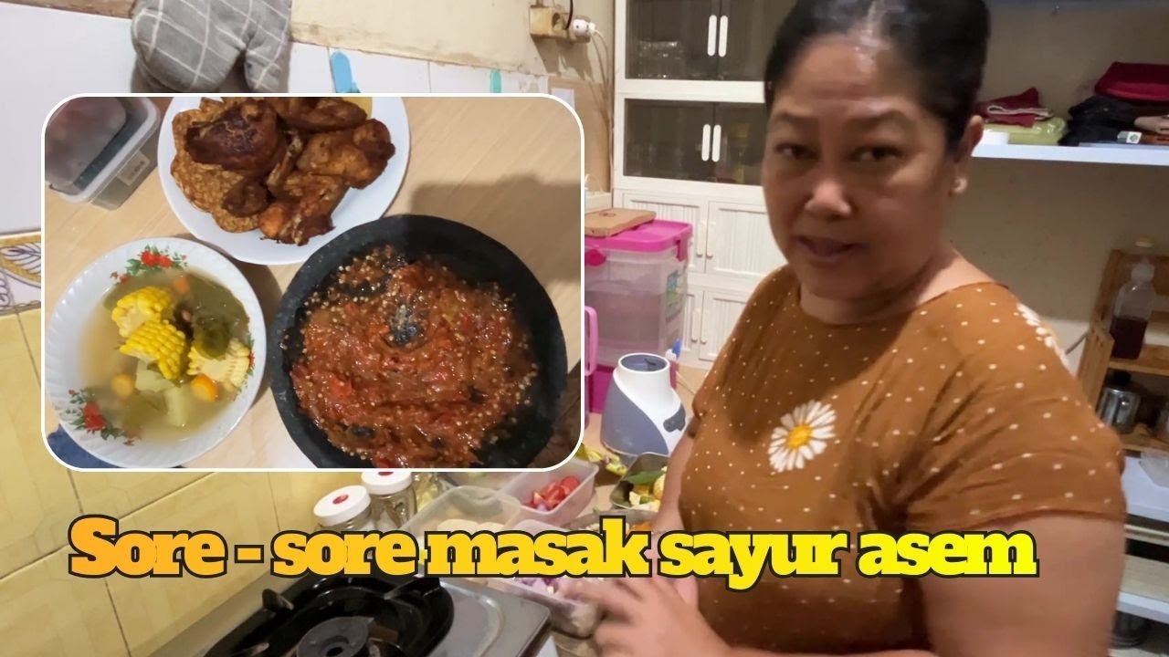 Sore - sore saatnya masak sayur asem dan ayam goreng #yangpentingmasak